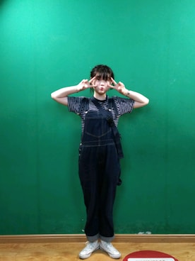 「アイテム（サロペット/オーバーオール）」を使った、梦想成为厨子的豆大蠢さん（レディース・163cm・20代）の秋コーディネート