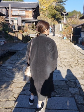 「後ろ姿」｜「アイテム（その他アウター）」を使った、hitomiさん（レディース・155cm）の冬コーディネート