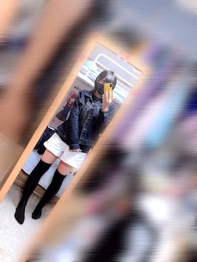 「アイテム（デニムジャケット）」を使った、うぎゃんさん（レディース・164cm・10代）の冬コーディネート
