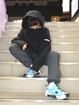 「SILAS(サイラス)のアイテム(その他アウター)」を使った、花登 みなほさん(メンズ・159cm)の春コーディネート