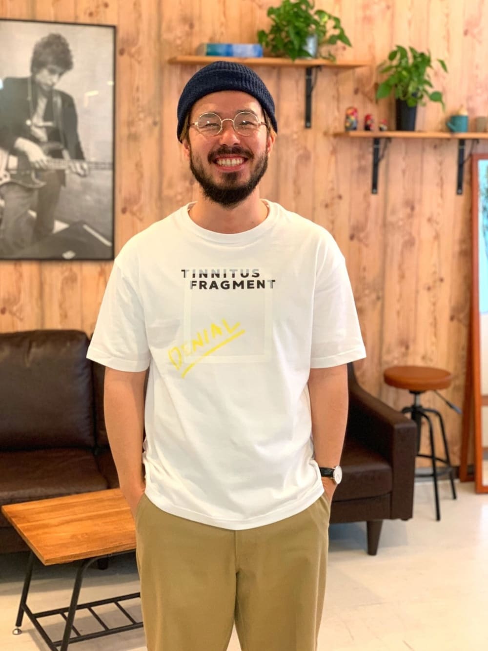 「シンプル、カジュアル、白Tシャツ、夏だ！Tシャツ着よう！」｜「kousukeyokooのアイテム（Tシャツ/カットソー、ホワイト系）」を使った、yokousukeさん（メンズ・163cm）の夏コーディネートの1枚目の写真