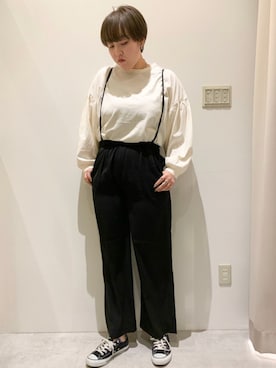 「CONVERSE（コンバース）のCONVERSE コンバース オール スター オックス / ALL STAR OX(BLACK) 32160321（スニーカー）」を使った、ばしさんさん（レディース・165cm）の春コーディネート