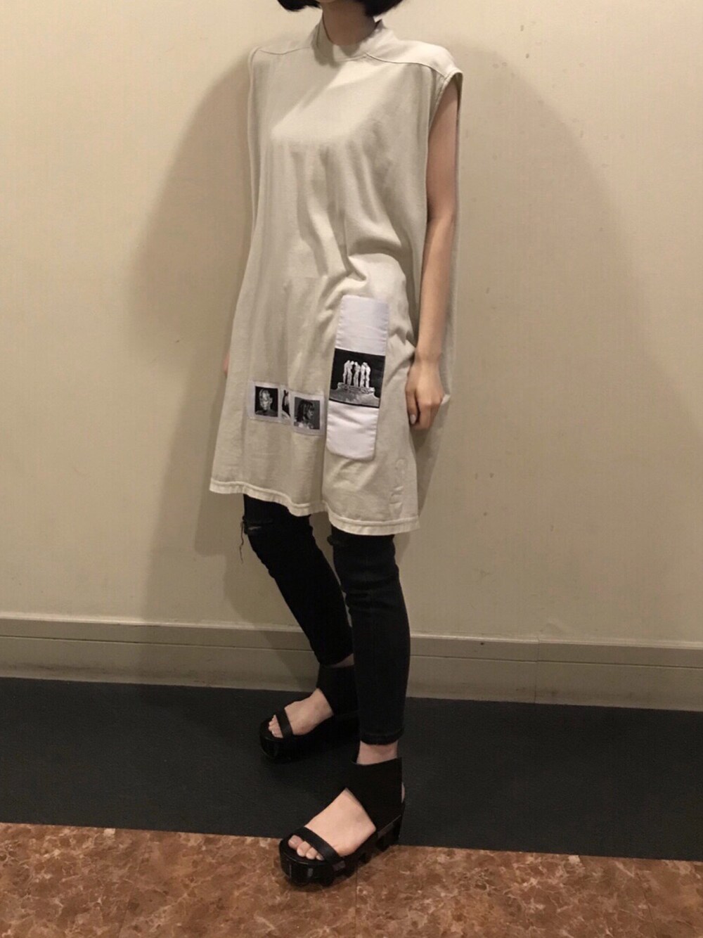 「RICK OWENS、drkshdw、DRKSHDW by Rick Owens」｜「DRKSHDW by RICK OWENSのアイテム（Tシャツ/カットソー、ベージュ系）」を使った、ajitukehakoiさん（レディース・163cm）の夏コーディネートの1枚目の写真