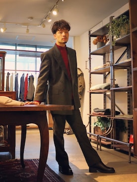 「JOHN LAWRENCE SULLIVAN（ジョンローレンスサリバン）のJACQUARD LOGO HI-NECK TOP（Tシャツ/カットソー）」を使った、Yさん（メンズ・169cm）の秋コーディネート