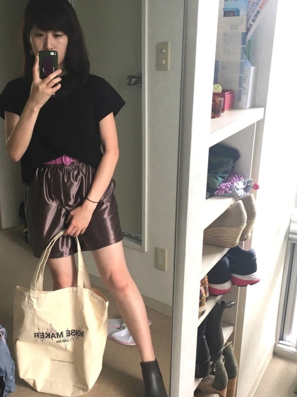 「NOISE MAKERの機能素材 膝上ショートパンツ（その他パンツ、グレー系）」を使った、.^.さん（レディース・165cm）の夏コーディネートの1枚目の写真