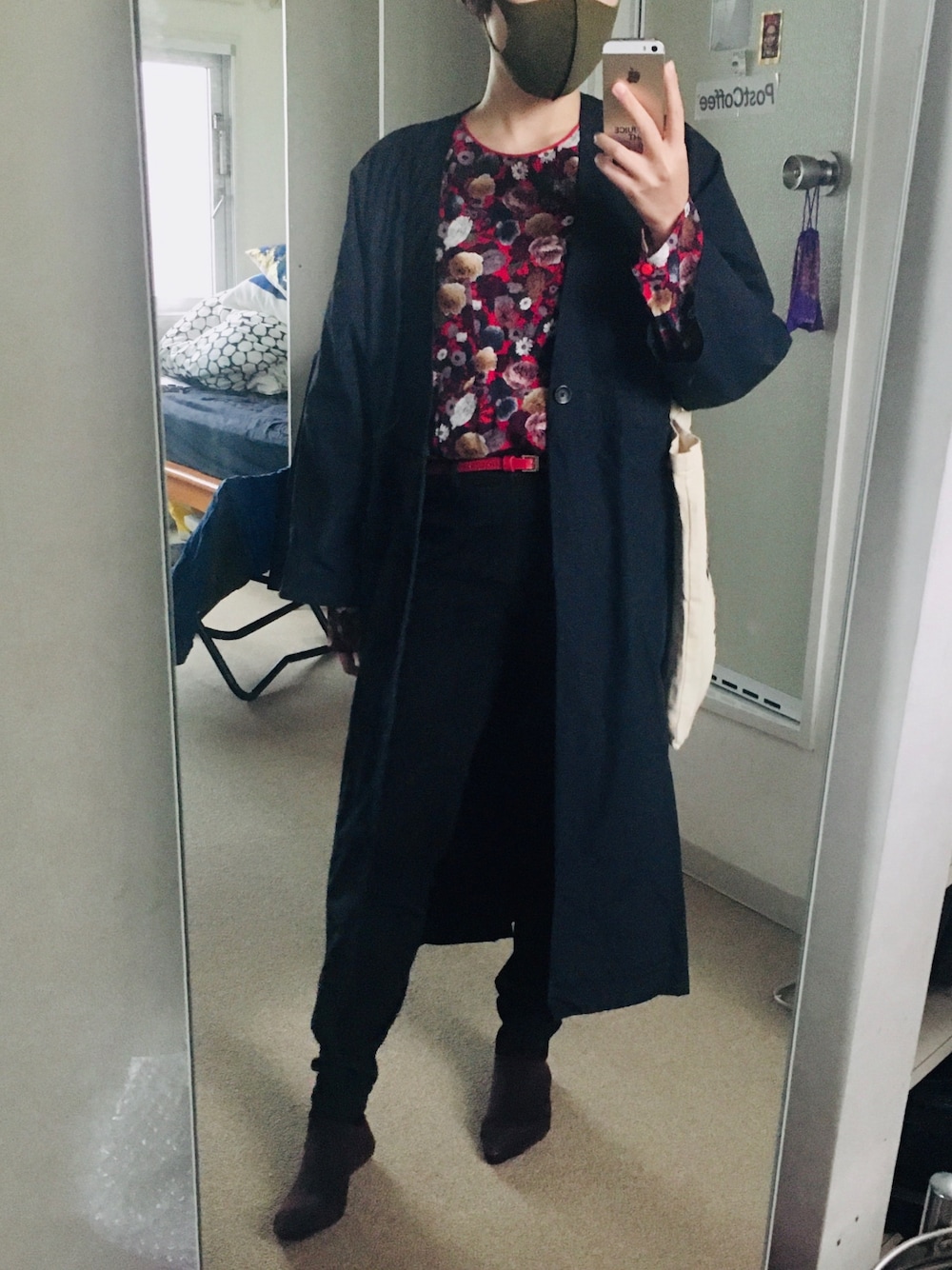 「DEPTのアイテム（シャツ/ブラウス、レッド系）」を使った、.^.さん（レディース・155cm）の秋コーディネートの1枚目の写真