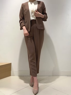 「2021春新作」｜「アイテム（ノーカラージャケット）」を使った、Riさん（レディース・162cm）の春コーディネート