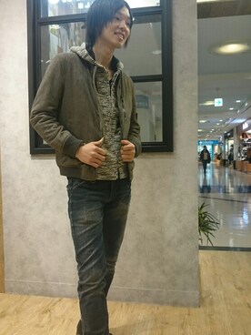 船橋ららぽーとHIDEAWAYSさん（メンズ・180cm）の冬コーディネート