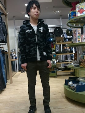 船橋ららぽーとHIDEAWAYSさん(メンズ・172cm)の春コーディネート