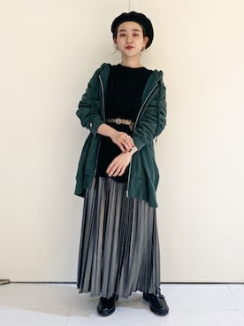 「JEANASIS（ジーナシス）のシャツテイルBIGロンT/826709（Tシャツ/カットソー）」を使った、柴さん（レディース・155cm）の秋コーディネート