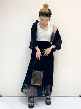 「JEANASIS（ジーナシス）のシアーシャイニープリーツスカート/876109（スカート）」を使った、柴さん（レディース・155cm・20代）の夏コーディネート