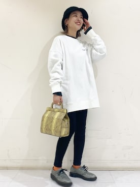 「アイテム（ピアス（両耳用））」を使った、柴さん（レディース・155cm・20代）の秋コーディネート
