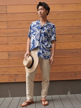 「ボタニカル」｜BANANAREPUBLICさん（メンズ・186cm）の春コーディネート