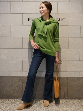 「Banana Republic（バナナリパブリック）のアイテム（ショルダーバッグ）」を使った、BANANAREPUBLICさん（レディース・165cm）の秋コーディネート