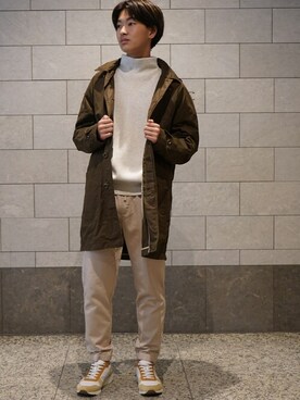 「BANANA REPUBLIC」｜「アイテム（マウンテンパーカー）」を使った、BANANAREPUBLICさん（メンズ・176cm）の秋コーディネート