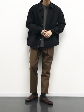「ブラウンパンツ」｜「アイテム（スリッポン）」を使った、kanayamataiseiさん（メンズ・178cm）の冬コーディネート