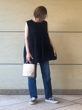 「URBAN RESEARCH DOORS（アーバンリサーチドアーズ）のハイライズデニムパンツ（デニムパンツ）」を使った、ayumi_doiさん（レディース・162cm）の春コーディネート