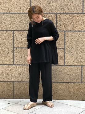 「OOFOS（ウーフォス）のOOFOS　Ooriginal（サンダル）」を使った、ayumi_doiさん（レディース・162cm）の夏コーディネート