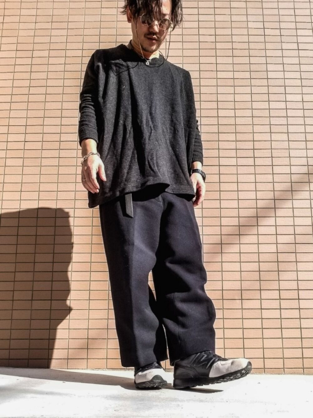 「ちょっとそこまでシリーズ」｜「CABANE de ZUCCaのアイテム（ニット/セーター、ブラック系）」を使った、★TAKE★さん（メンズ・167cm）の秋コーディネートの1枚目の写真