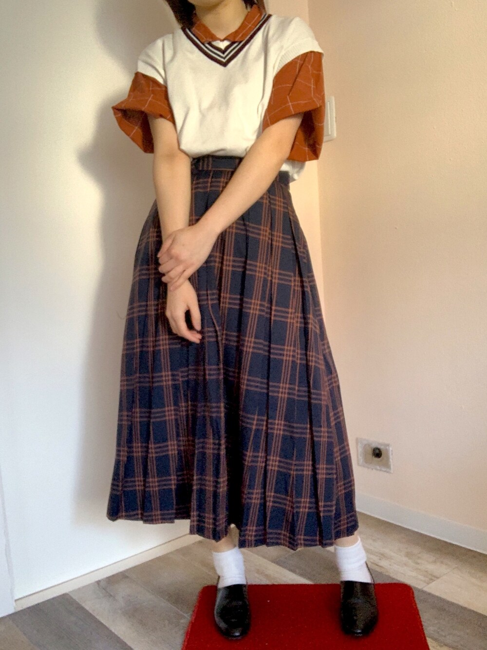 「プチプラコーデ、トラッド、kutir、GU」｜「GUのアイテム（シャツ/ブラウス、ブラウン系）」を使った、やんぬさん（レディース・156cm）の春コーディネートの1枚目の写真