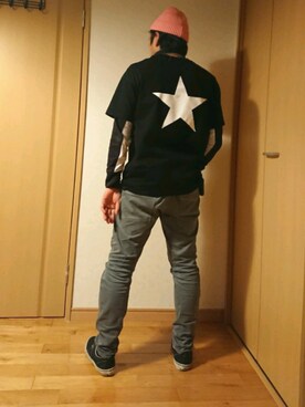 「G-STAR（ジースター）のアイテム（デニムパンツ、グレー系）」を使った、haruさん（メンズ・172cm）の春コーディネート