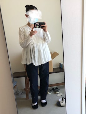 「YAECA（ヤエカ）のアイテム（デニムパンツ、ブルー系）」を使った、hintkさん（レディース・150cm）の春コーディネート