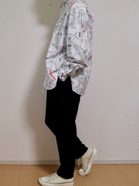 「lot holon（ロットホロン）のアイテム（スラックス）」を使った、kentaさん（メンズ・171cm）の春コーディネート