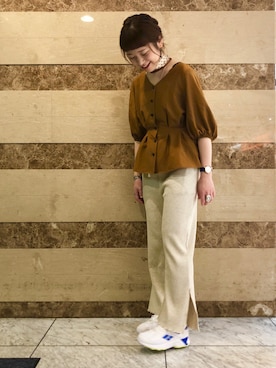 「w closet（ダブルクローゼット）のアイテム（パンツ、ホワイト系）」を使った、Risako Nakaさん（レディース・160cm）の夏コーディネート