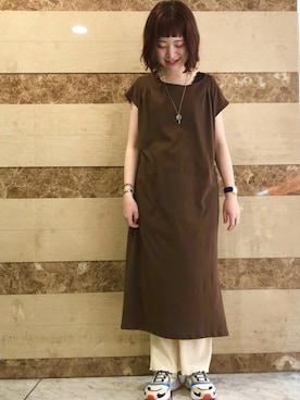 「FILA（フィラ）のアイテム（シューズ）」を使った、Risako Nakaさん（レディース・160cm）の夏コーディネート
