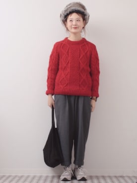 「chambre de charme（シャンブルドゥシャーム）のアイテム（パンツ）」を使った、よちさん（レディース・157cm）の冬コーディネート