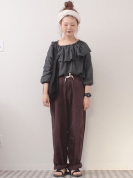 「RNA（アールエヌエー）のアイテム」を使った、よちさん（レディース・157cm）の春コーディネート
