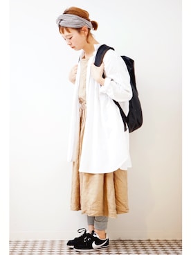 「アイテム（パンツ、シルバー系）」を使った、よちさん（レディース・157cm）の春コーディネート