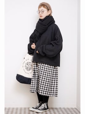 「ゆるゆる」｜「アイテム（スウェット）」を使った、よちさん（レディース・157cm）の冬コーディネート