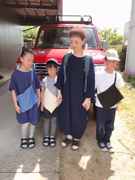 「Denime（ドゥニーム）のアイテム（バッグ）」を使った、よちさん（レディース・157cm）の春コーディネート