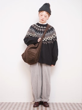 「アイテム（モカシン/デッキシューズ、レッド系）」を使った、よちさん（レディース・157cm）の冬コーディネート