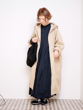 「フードコート」｜「アイテム（シャツワンピース）」を使った、よちさん（レディース・157cm）の春コーディネート