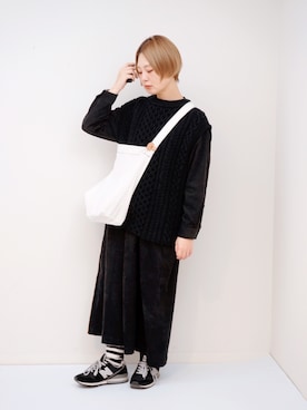 「のんびり」｜よちさん（レディース・157cm）の冬コーディネート