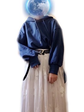 スカートを使った 青パーカー の人気ファッションコーディネート Wear