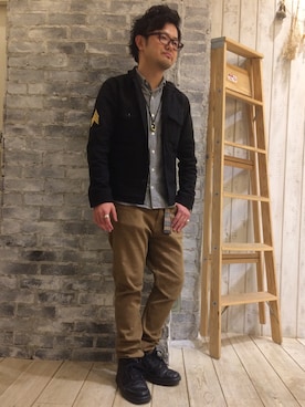 「仕事着」｜「アイテム（デニムジャケット）」を使った、hideboonさん（メンズ・165cm）の春コーディネート