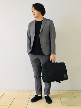 「FRUIT OF THE LOOM（フルーツオブザルーム）のアイテム」を使った、MASAさん（メンズ・183cm）の秋コーディネート