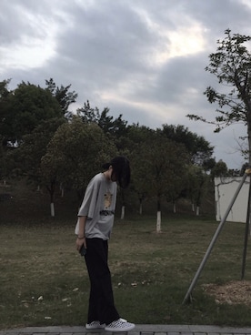 「日系休闲」｜「アイテム（スリッポン）」を使った、心动瑶瑶ovoさん（レディース・161cm）の春コーディネート