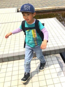 「BeBe（ベベ）のアイテム（キャップ）」を使った、みなとさん（キッズ・110cm）の春コーディネート