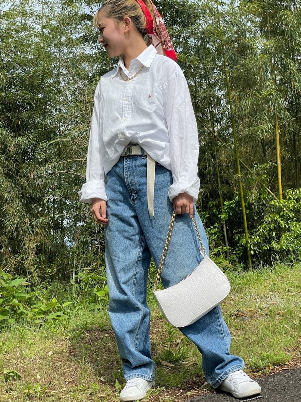 「ラルフローレン、carhartt、Polo Ralph Lauren、古着、シャツスタイル、メンズライク、ストリート、ストリートMIX、春コーデ、ストリート系」｜「POLO RALPH LAURENのアイテム（シャツ/ブラウス、ホワイト系）」を使った、まうさん（レディース・154cm）の春コーディネートの1枚目の写真