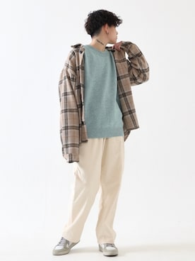 「ミントグリーン」｜「アイテム（ニット/セーター、その他）」を使った、BOYSHEさん（レディース・163cm）の冬コーディネート