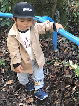 「kids」｜「アイテム（トレンチコート）」を使った、ruuuukunさん（キッズ・70cm）の秋コーディネート