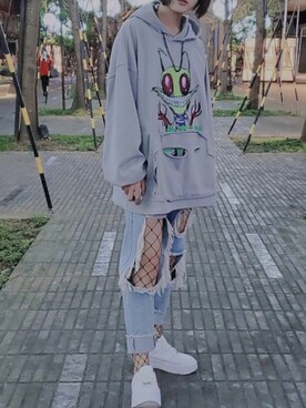 「badjobのアイテム（その他トップス、グレー系）」を使った、yee0927さん（レディース・163cm）の夏コーディネート