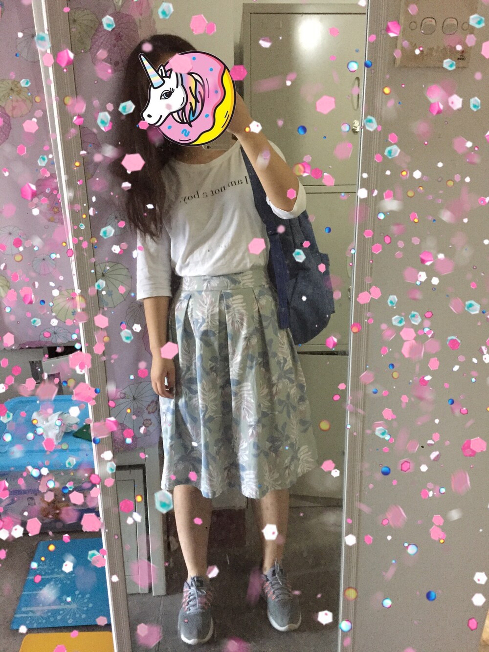「Herschel Supplyのアイテム（バックパック/リュック、ブルー系）」を使った、Greadlifeさん（レディース・159cm）の秋コーディネートの1枚目の写真