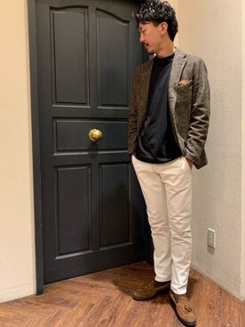 「SIVIGLIA（シビリア）のアイテム」を使った、HIROYUKI KONISHIさん（メンズ・172cm）の秋コーディネート