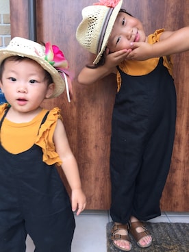 「旅行」｜「アイテム（サロペット/オーバーオール）」を使った、みゅーなさん（キッズ・110cm）の夏コーディネート