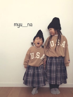 「USA」｜「アイテム（スウェット）」を使った、みゅーなさん（キッズ・100cm）の冬コーディネート